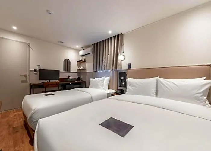 Just Hotel 2*